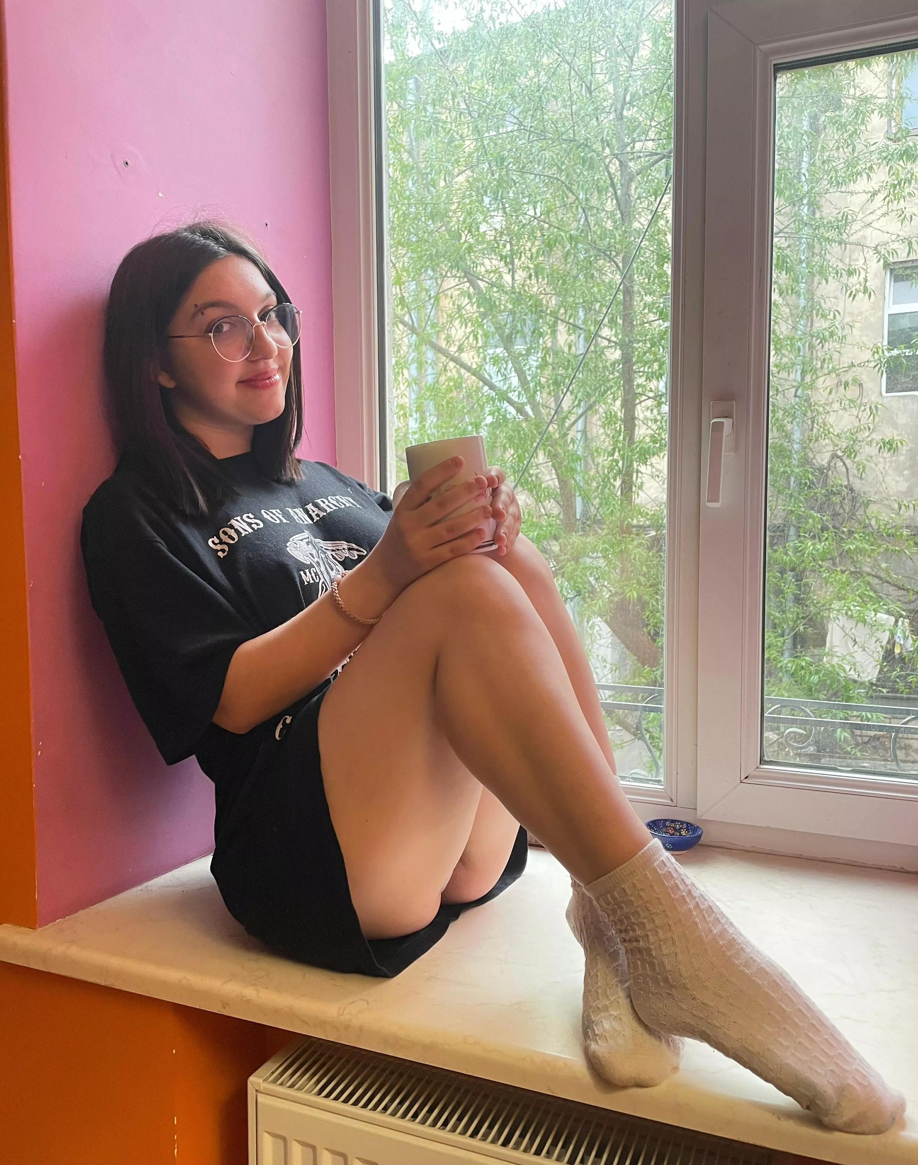 a demure, innocent brunette posted by margo_margot