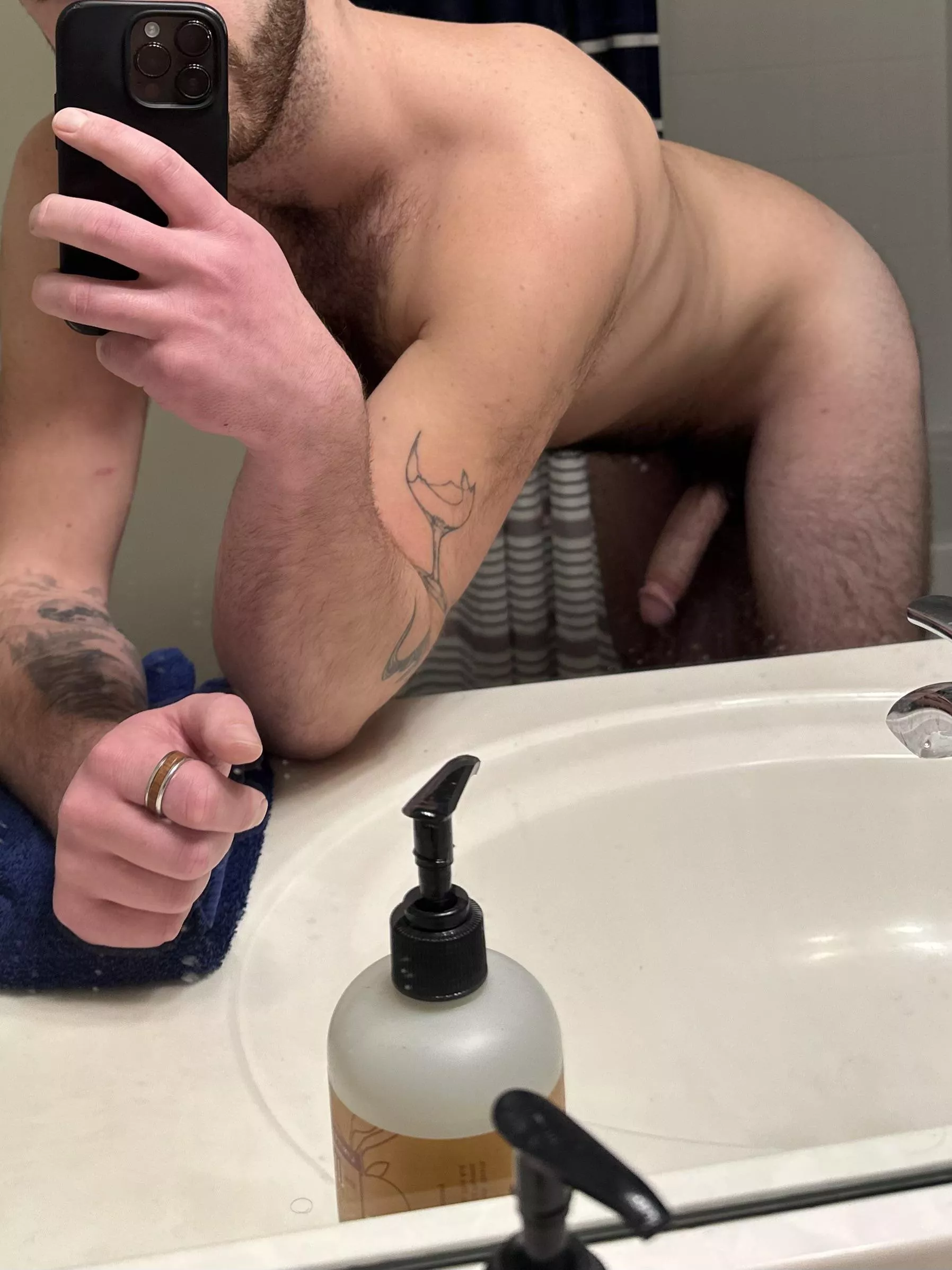 Anyone want to bend me over this sink? posted by nikoxniko3