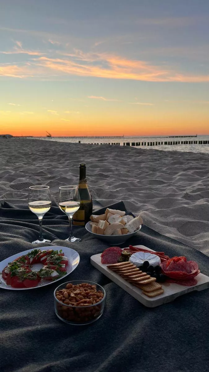 Beach and Wine & snack= perfection posted by Nice_Respond_5738