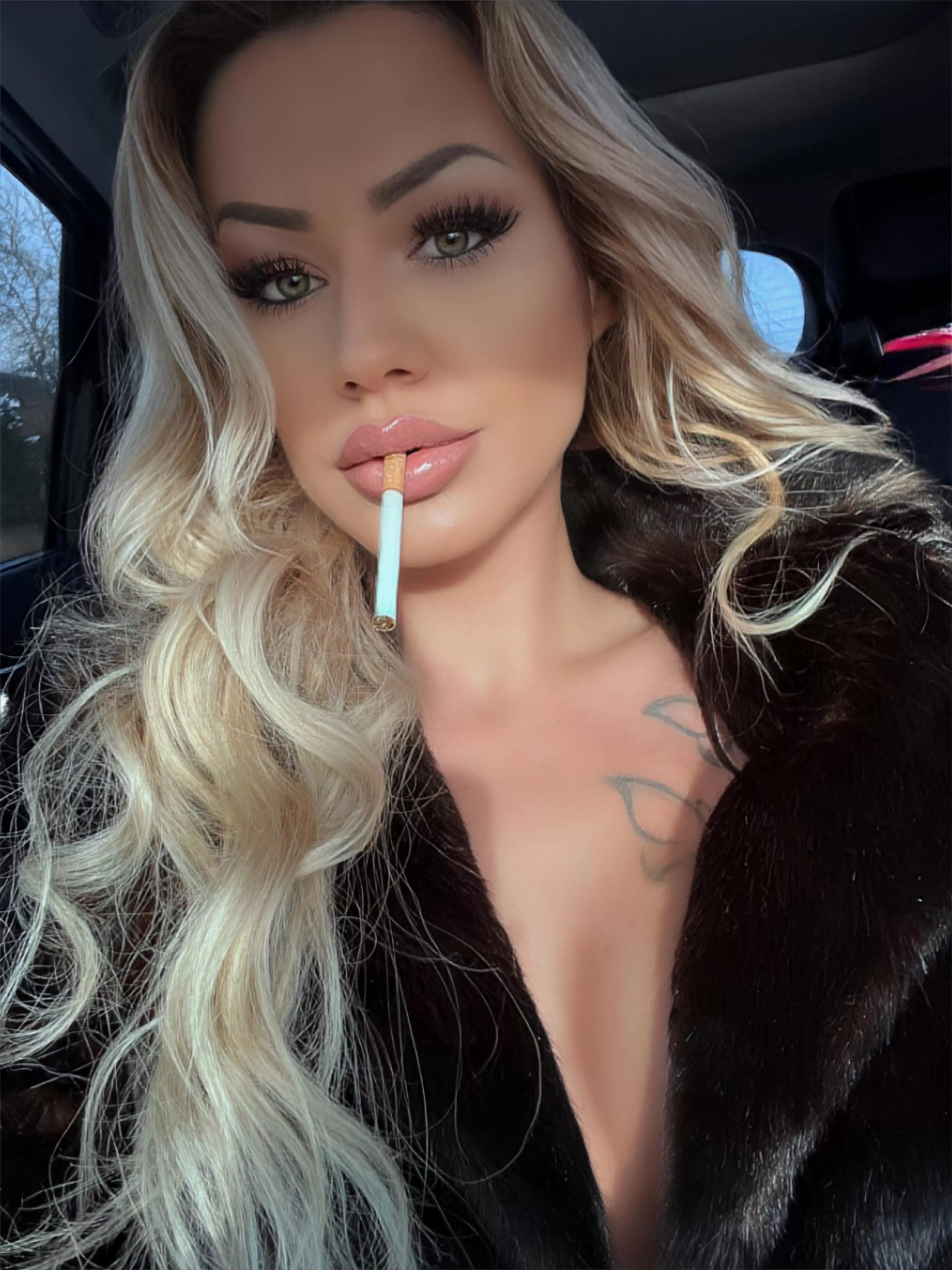 Do you like to see me smoke posted by Sugar_linchen