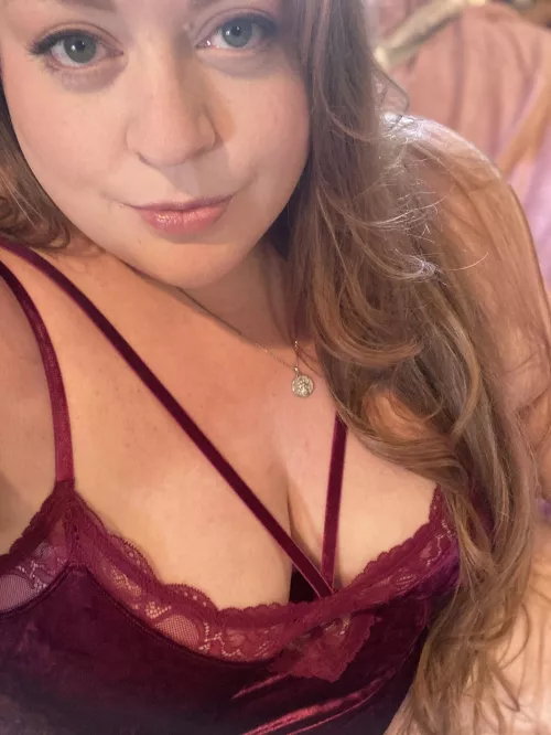 Enjoying my day off lounging in bed by BeAGoodPetForMK