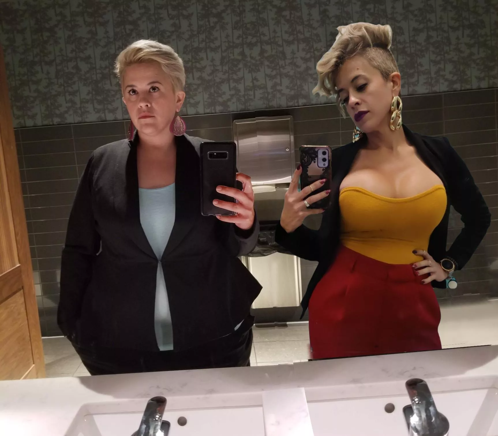 First time post. I think the process is going well, don't you? posted by ThroatyTea