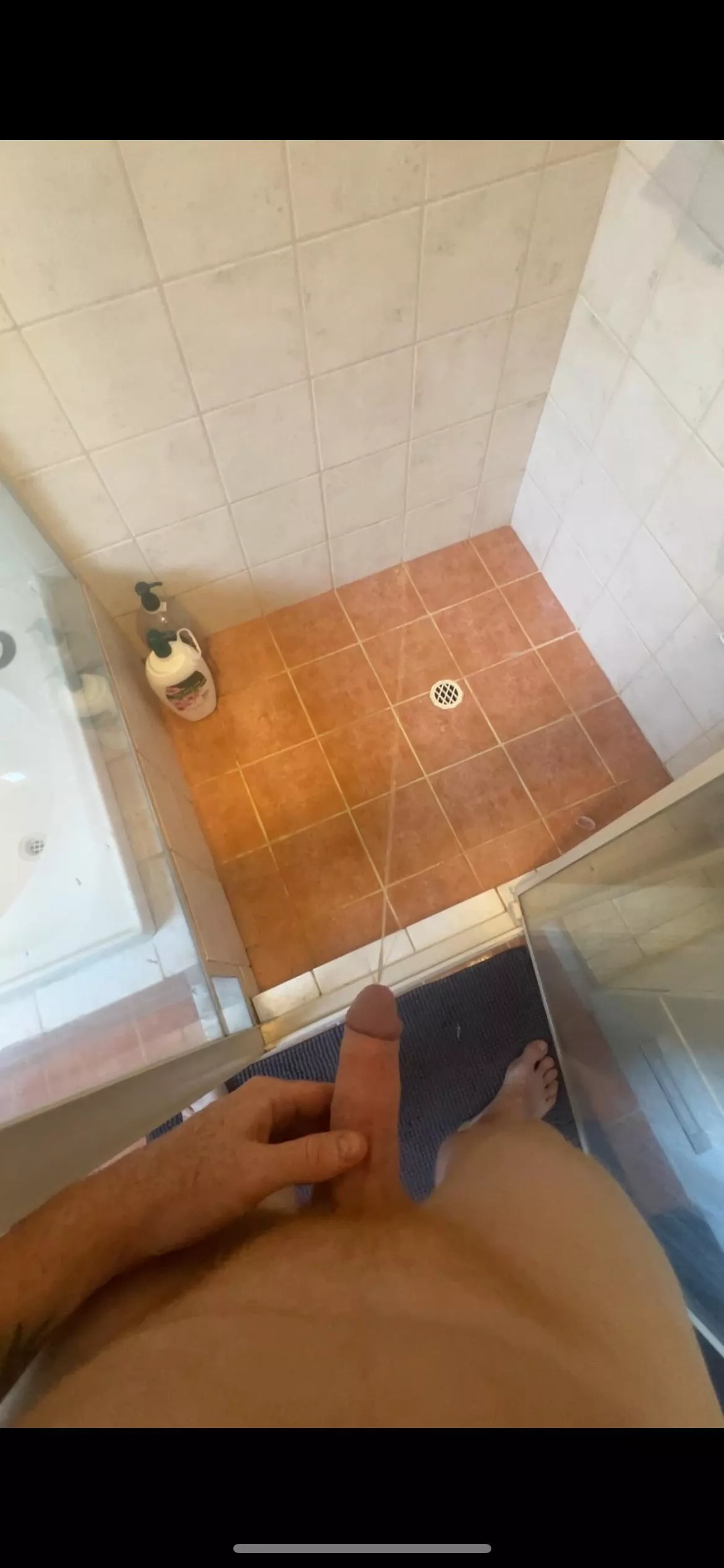 Golden shower posted by Logical-Mark7365