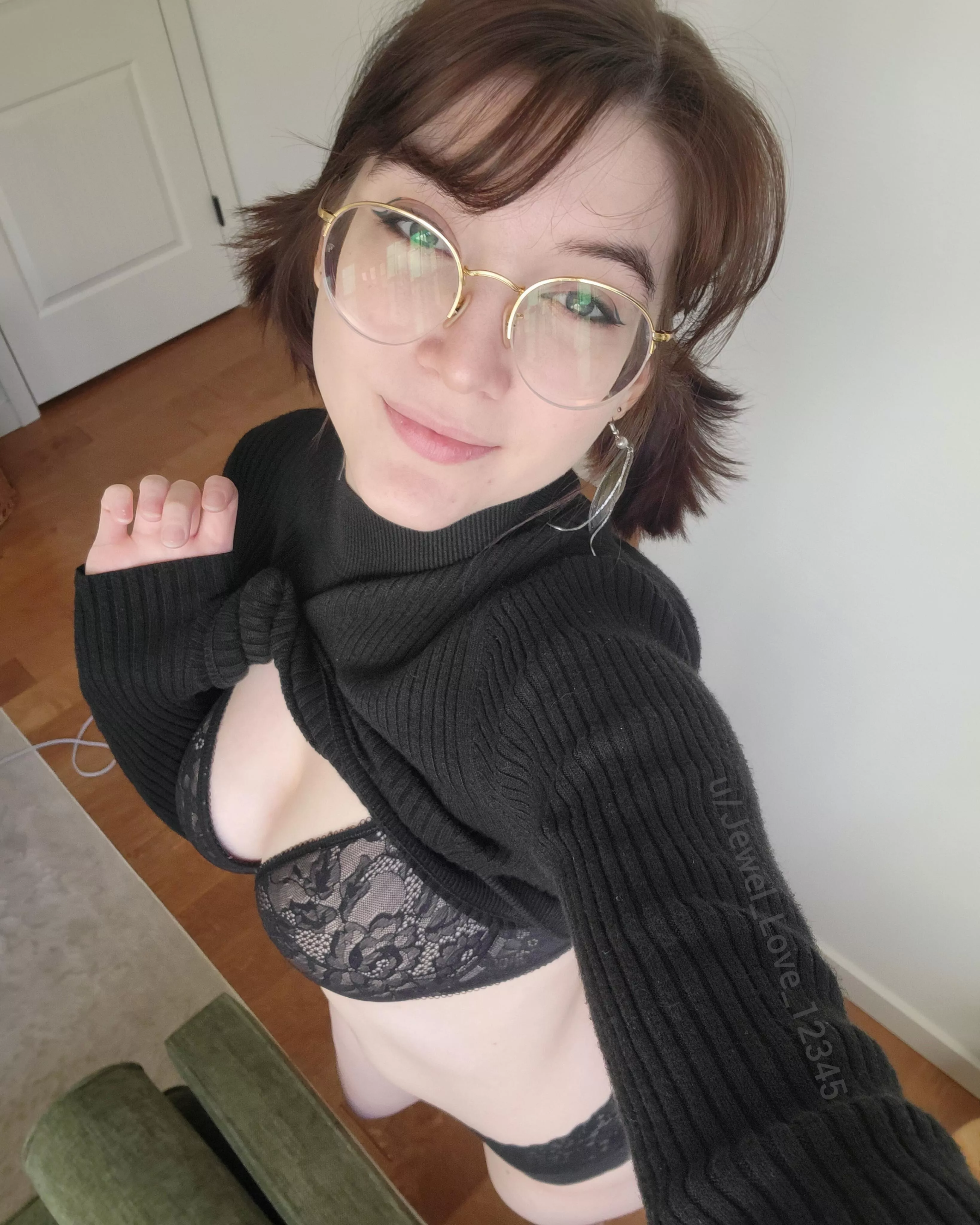 I love being a tease posted by Jewel_Love_12345