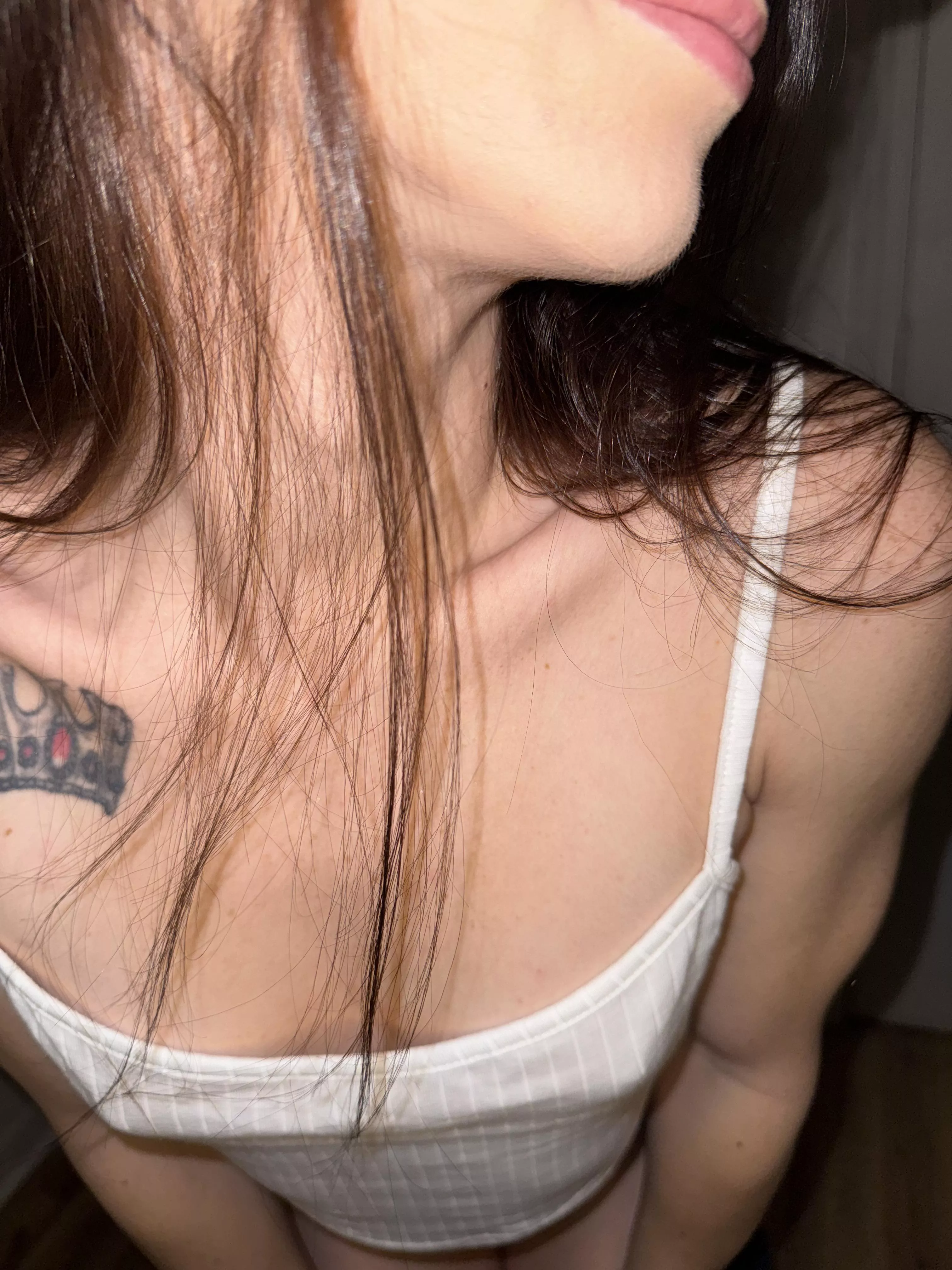 Little titties looks good with no bra to right? posted by hazelandjuicy