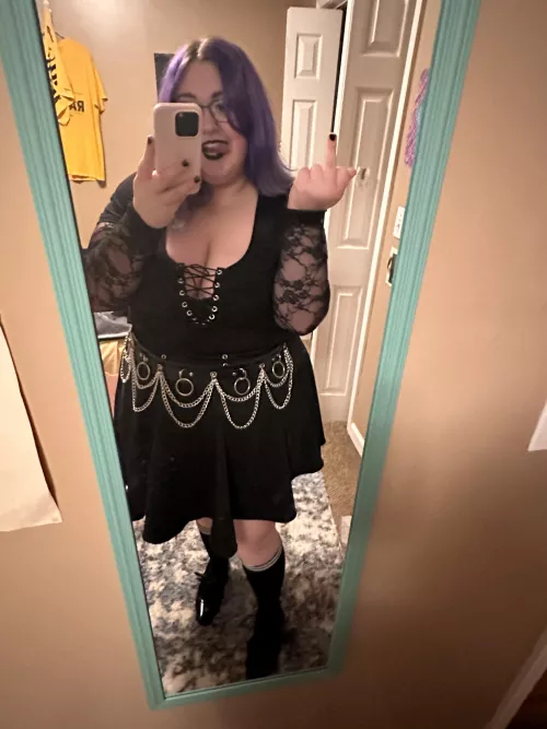 went out to a goth club & had the best time 😊 by goddesskarma3
