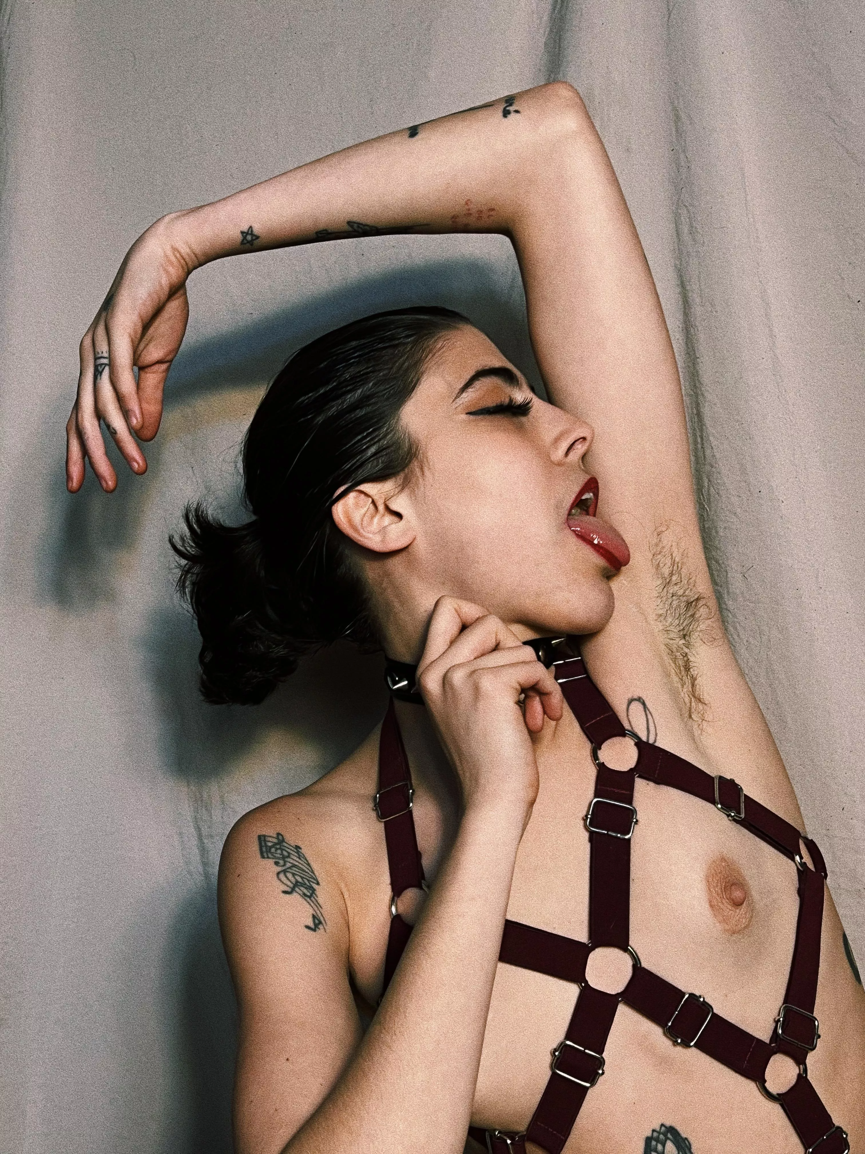 worship your one and only Goddess tasteful pit posted by Southern-Deal5821