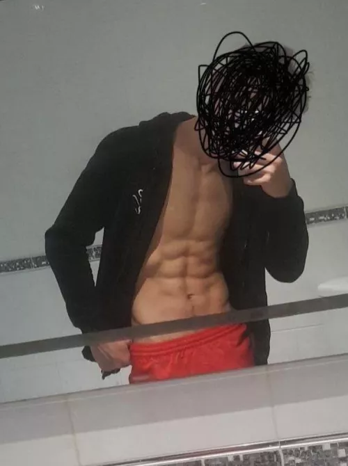 18 bi fit; add me if fit and around the same age ;) snap:mikex203 by BoredAndStored