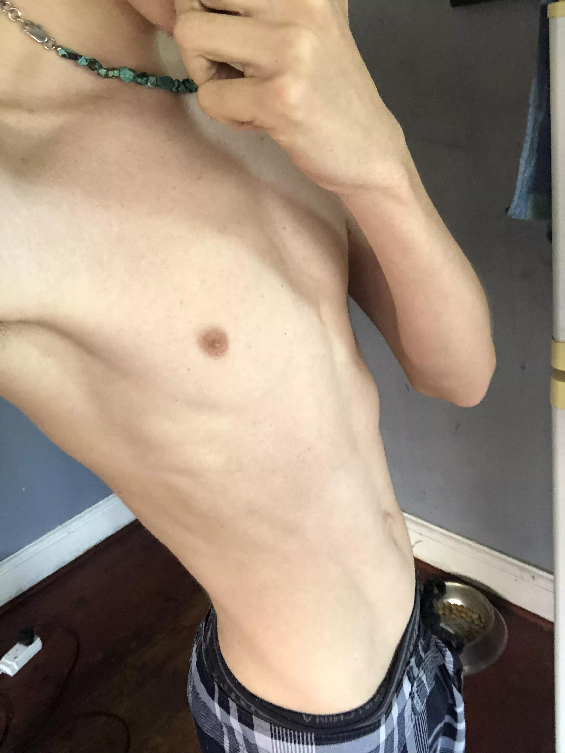 [18M, 5’11, 56kg] HMU posted by ihih_itsucks