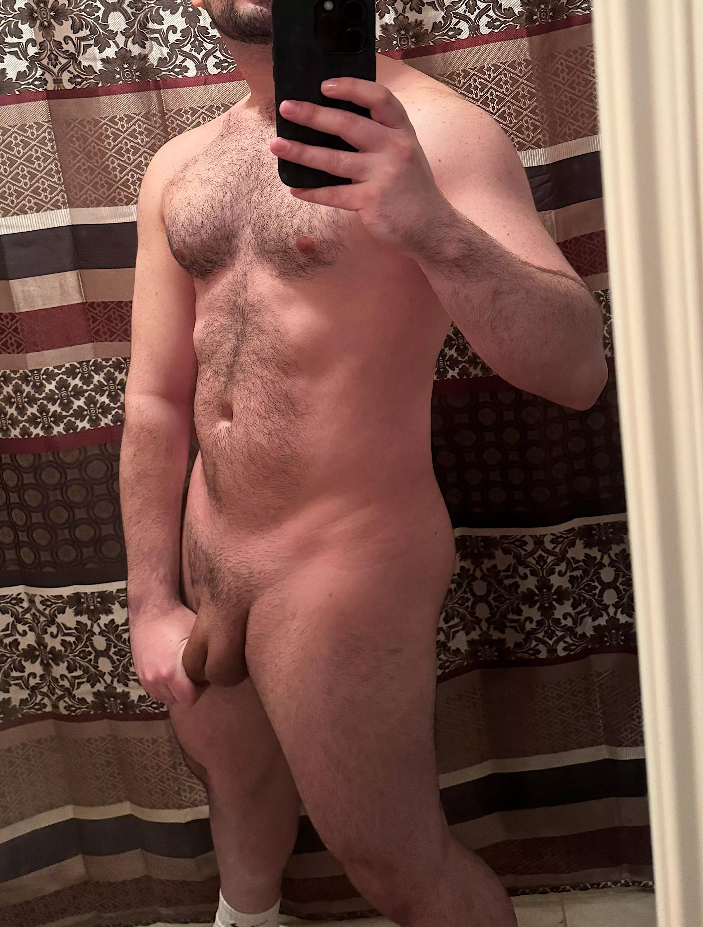 28 M Horny. Uncut Latin bros HMU to jerk on snap: johndoee5063 posted by britwild2020