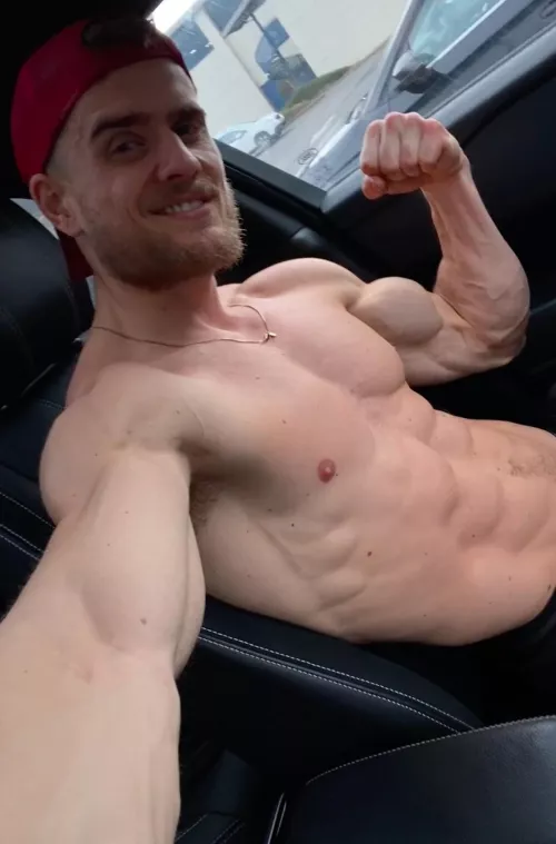 [29] Bicep Bro by AlphaWill12