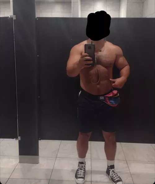 34m in Maine for a while by pornkhal