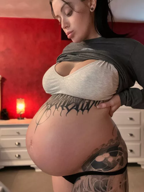 Am I still fuckable at 38 weeks pregnant?! by raginpigletxx