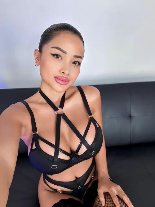 Attract Bolted On Positivity 💖 by AnnalinaXXX