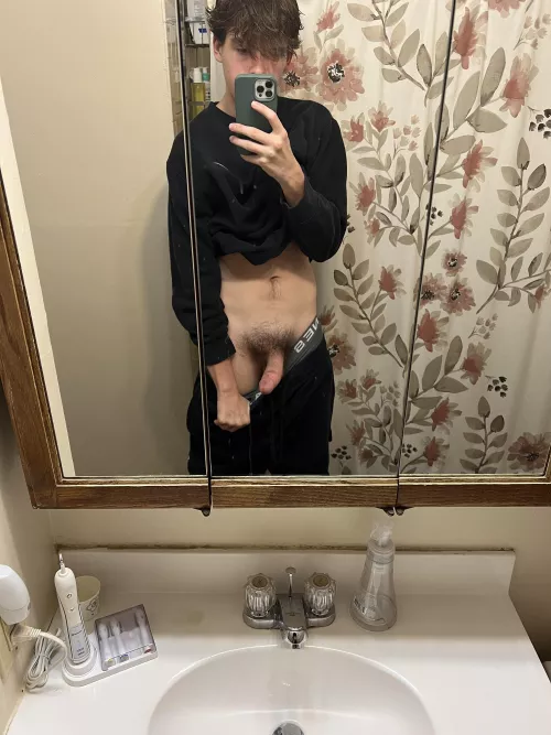 Be honest would u take me by Emergency_Picture_94