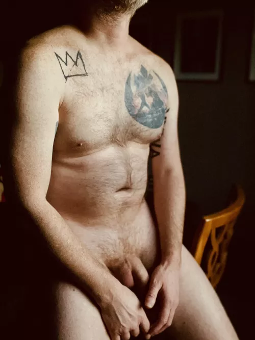 Catching the last of the golden light 🌅 by ilikemyoatmeallumpy_