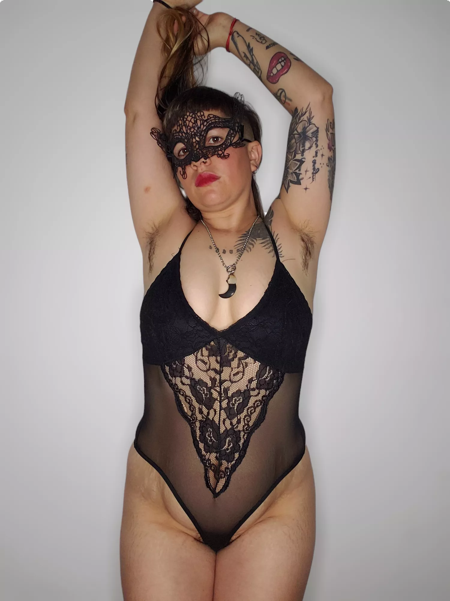 Do you think I should let them continue to grow? 😈🥵 posted by camisweety