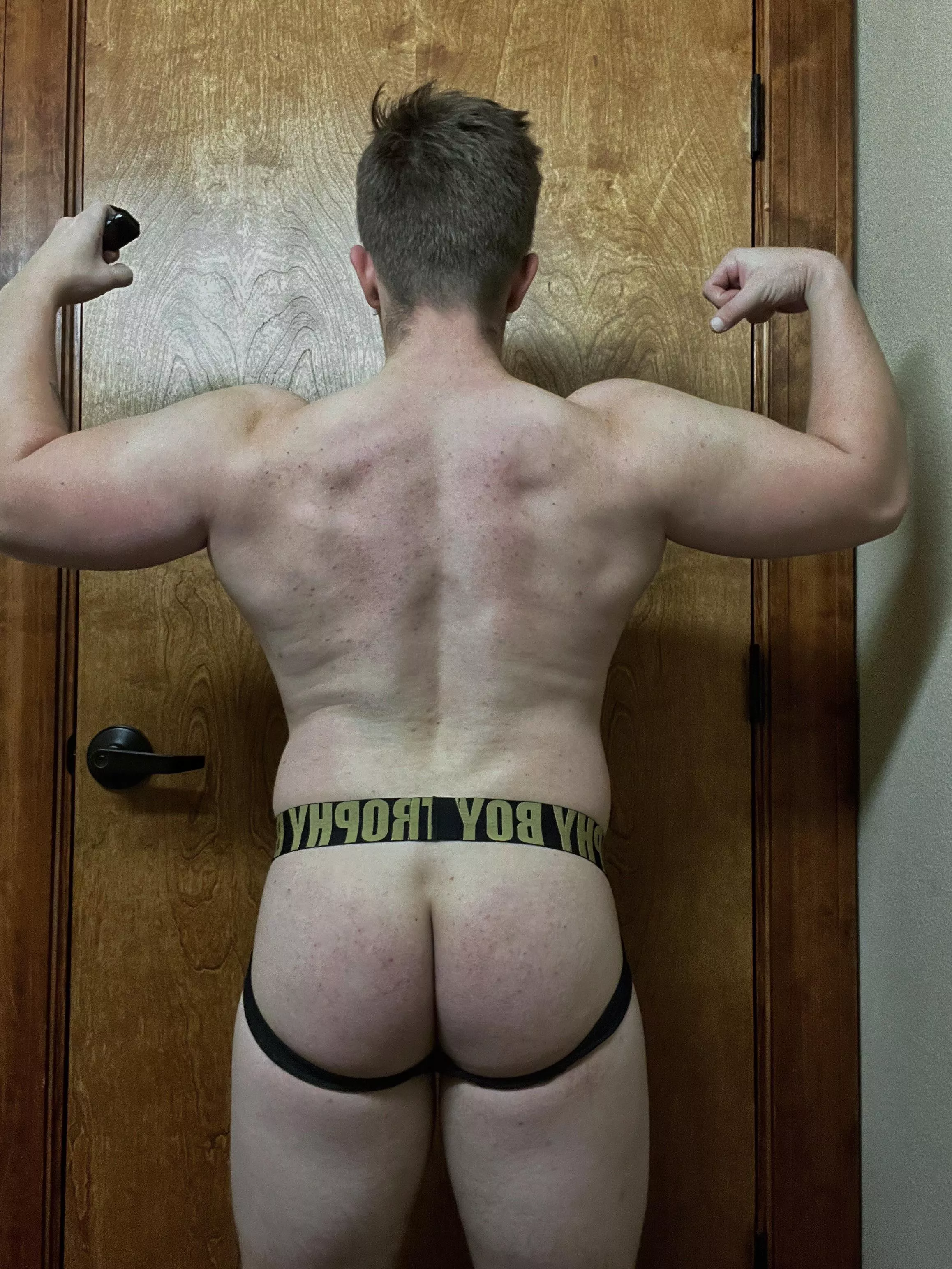 Do your squats and eat your vegetables posted by Twunktreats