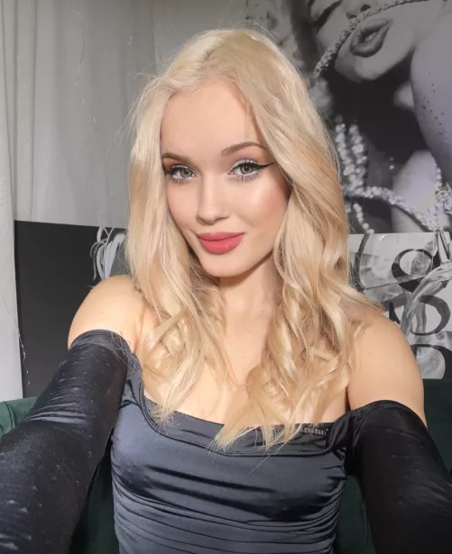 Dress pokies by LoyalLarceny