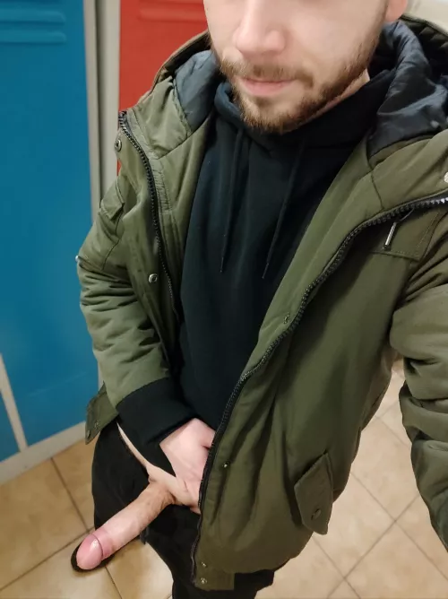 Excited to hit the gym... a bit too excited. by ArtificialHuman77