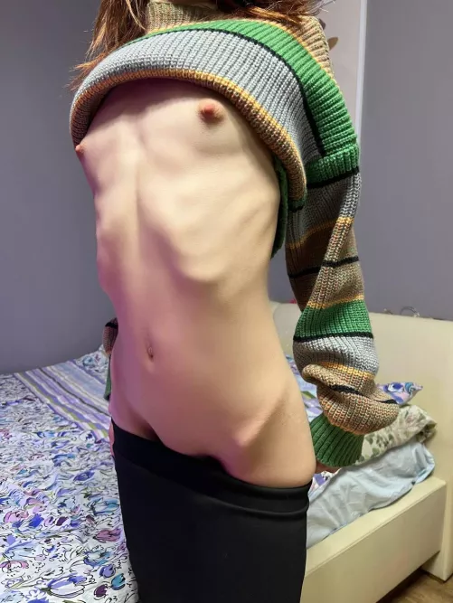 Explore with your hands my small waist by nancyhee1