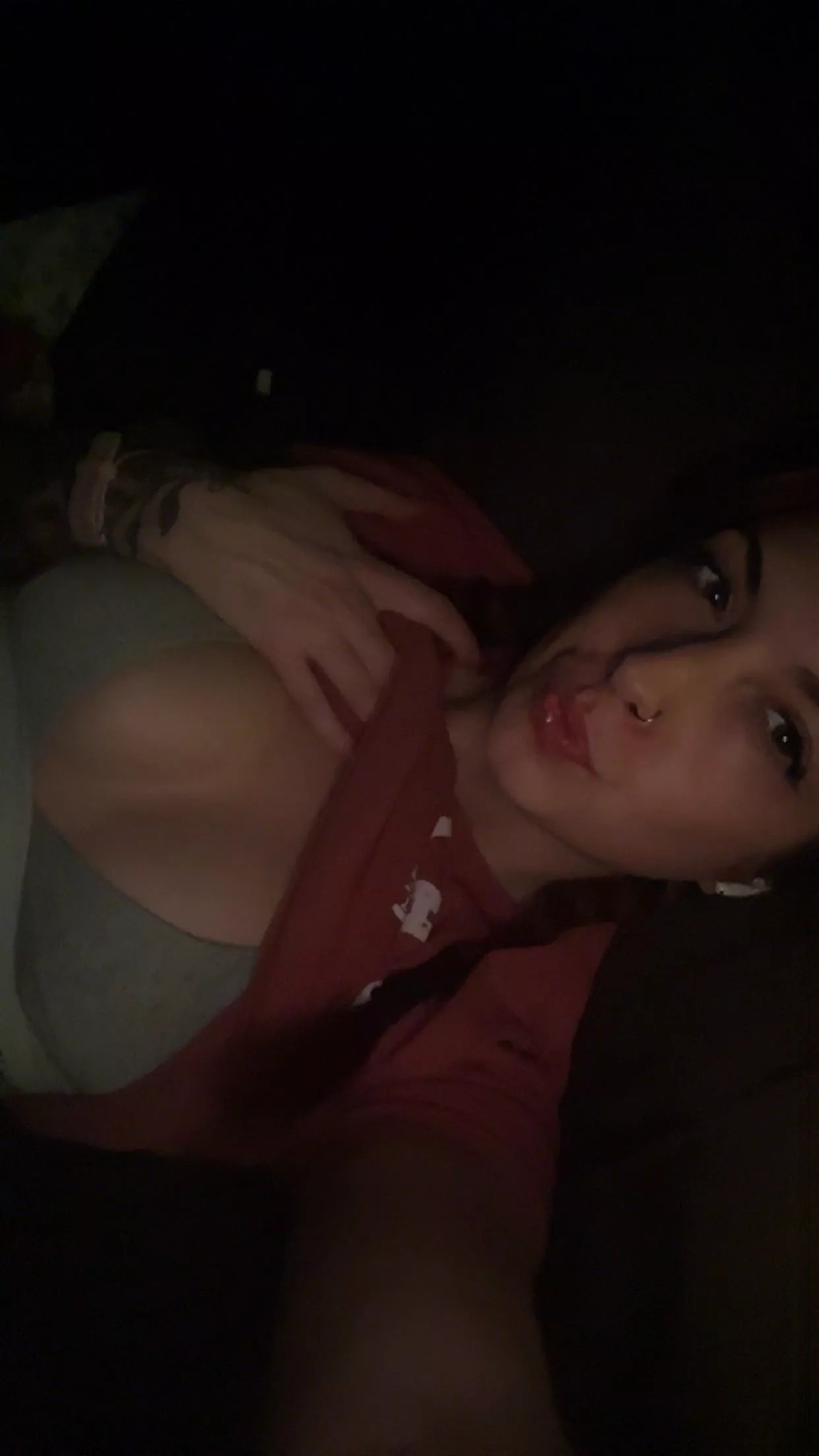 (f)eeling very cuddly tonight 🥰 posted by carrotwhiskers