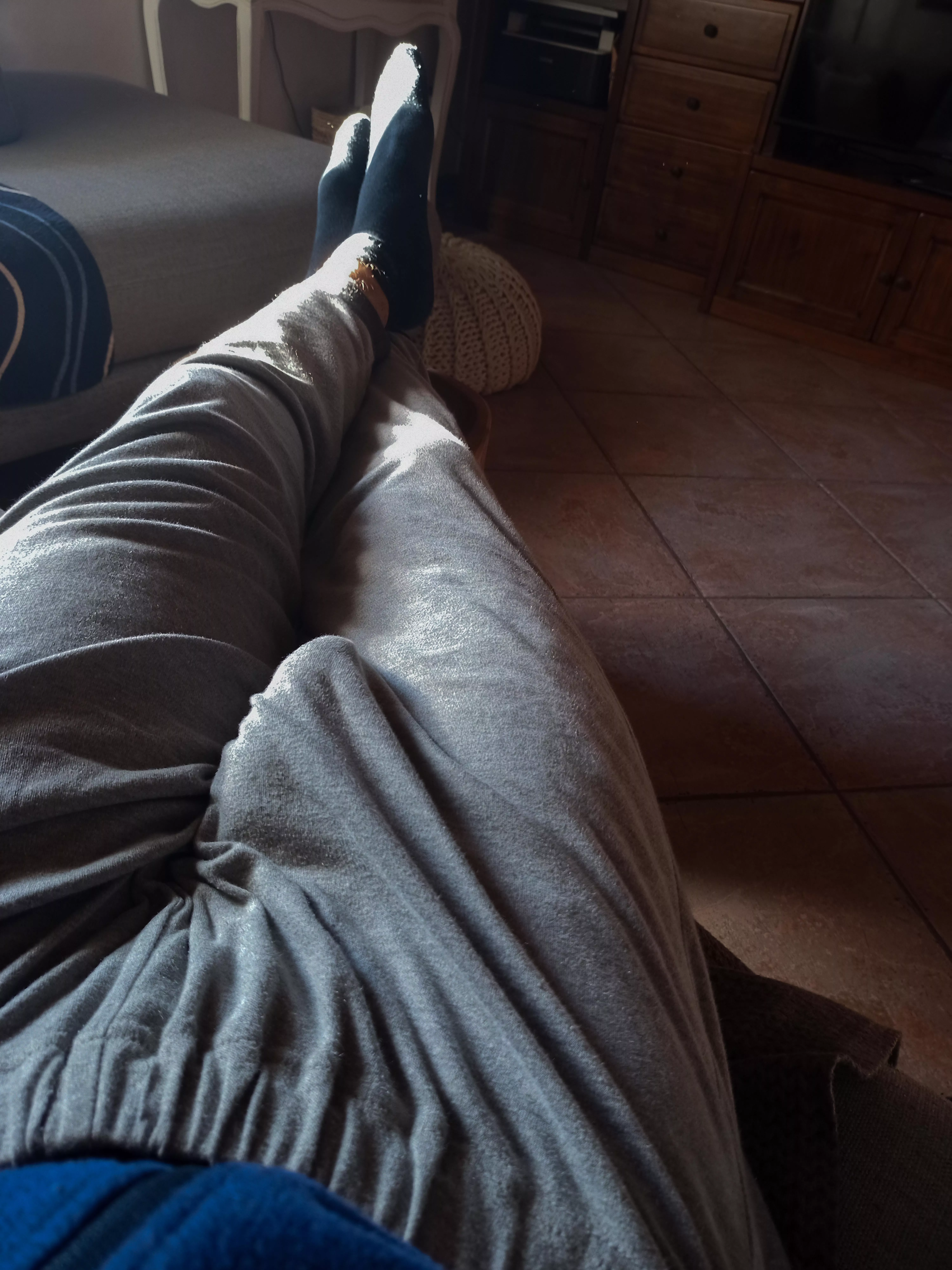 Freeballing softie at home posted by ItalianBD00