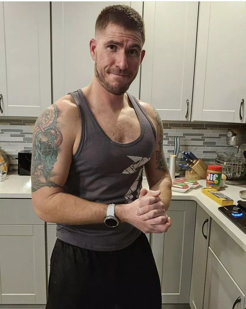 Hello guys I’m new here..Single gay here posted by edwardsummit