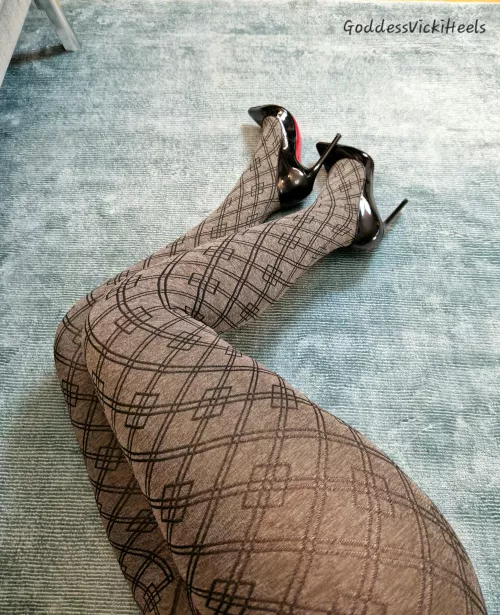 How you like this one? 💋 by GoddessVickiHeels