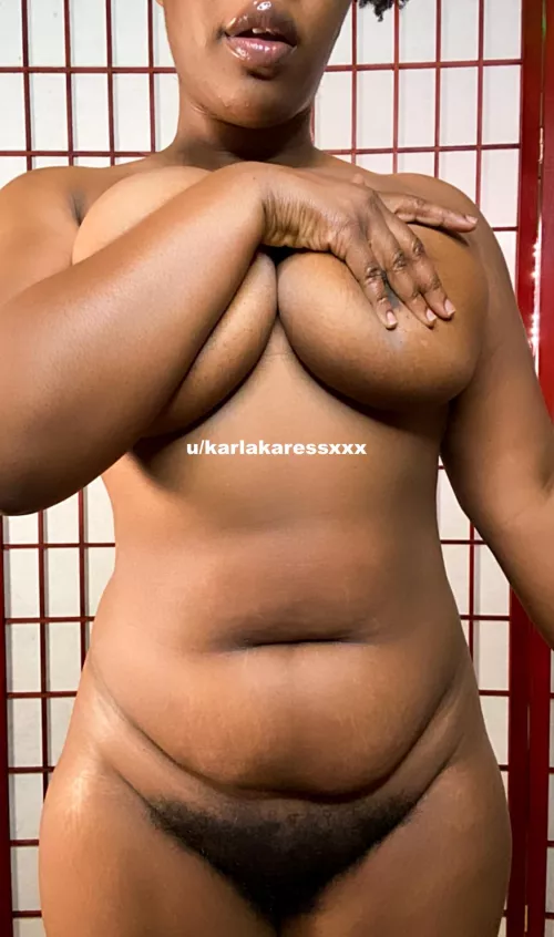 howdy y'all by KarlaKaressXXX