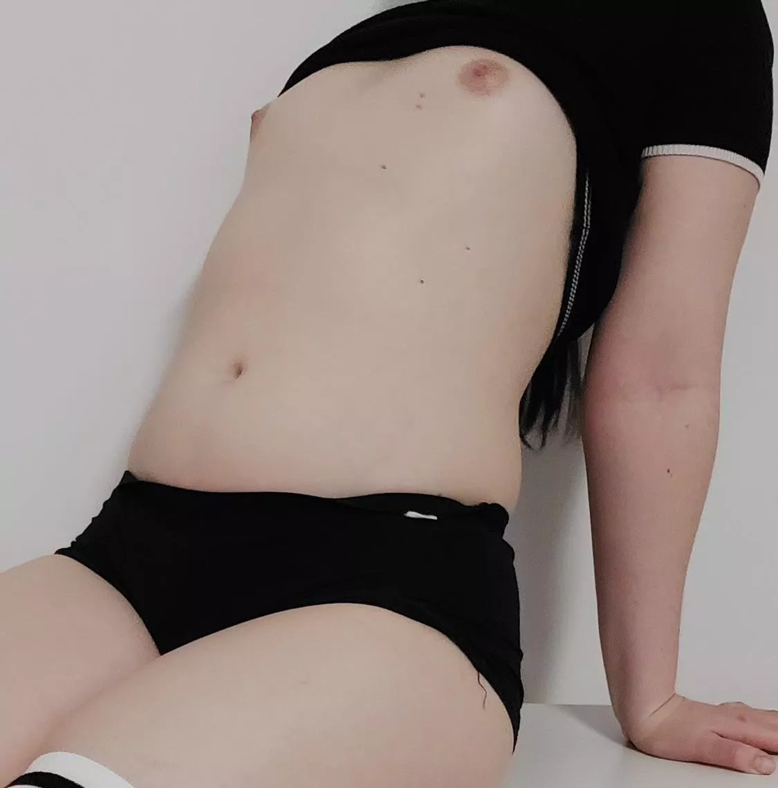 I have nipples that need love posted by mirinkitsune