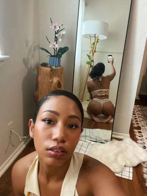 I know I look innocent but you’d be surprised what I can do 😋💦 by NaomiGetsNasty