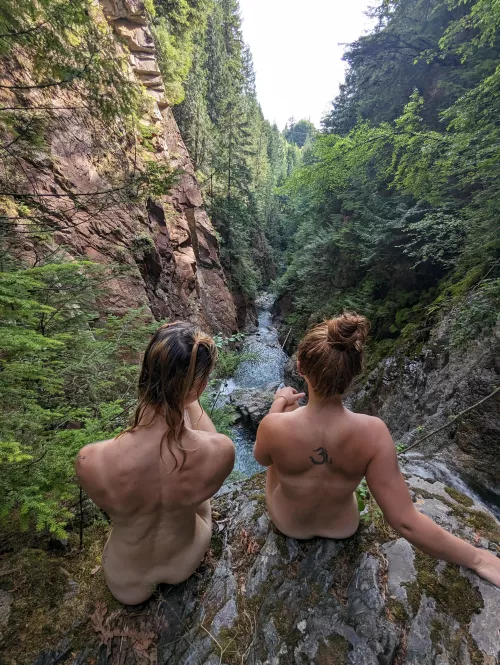 I love exploring with u/kinkyclimber1 by spicyforestnymph