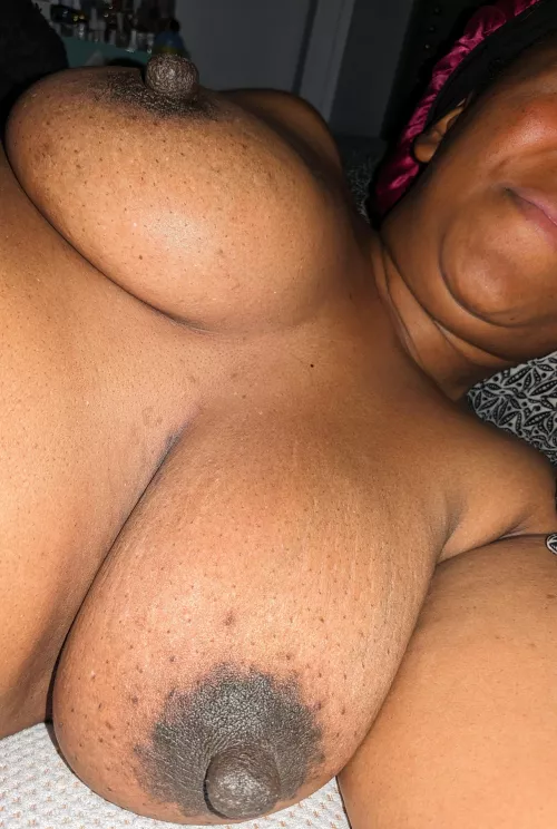 I love sleeping naked by PaperCrane232