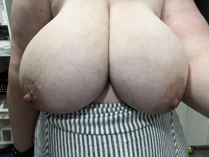 I miss summer dresses 🥛🥛 by Sucklenfuckle