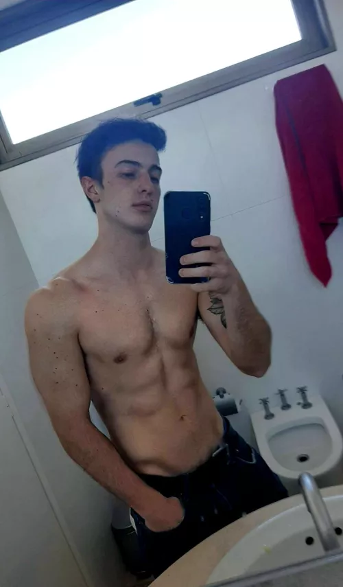 Is the gym paying off? by asexyspiderman