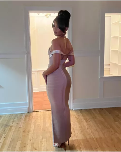 Jaz Sinclair by Leading-Taro9721