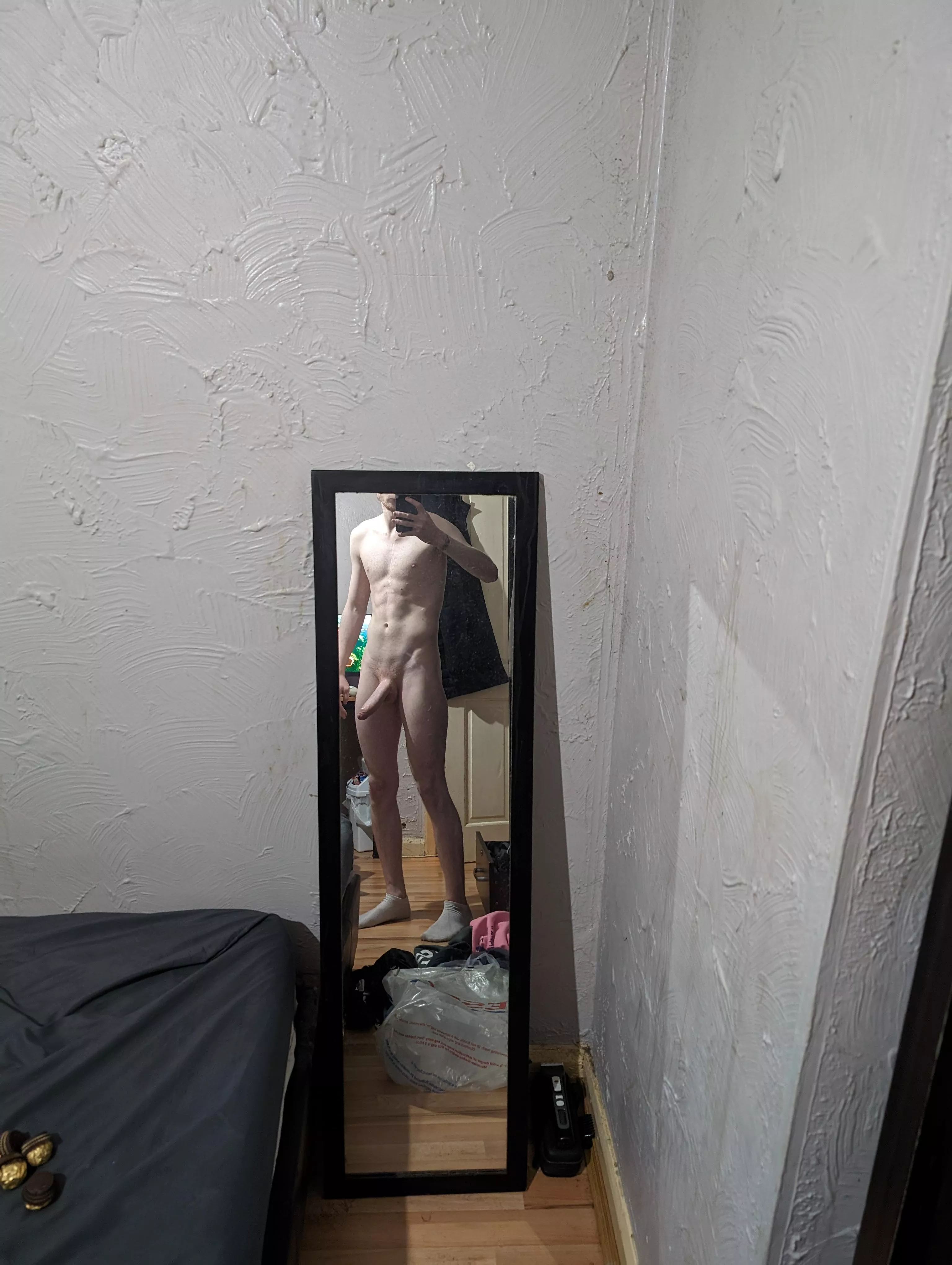 Mirror selfie after work 😜 posted by BoredBigDickx