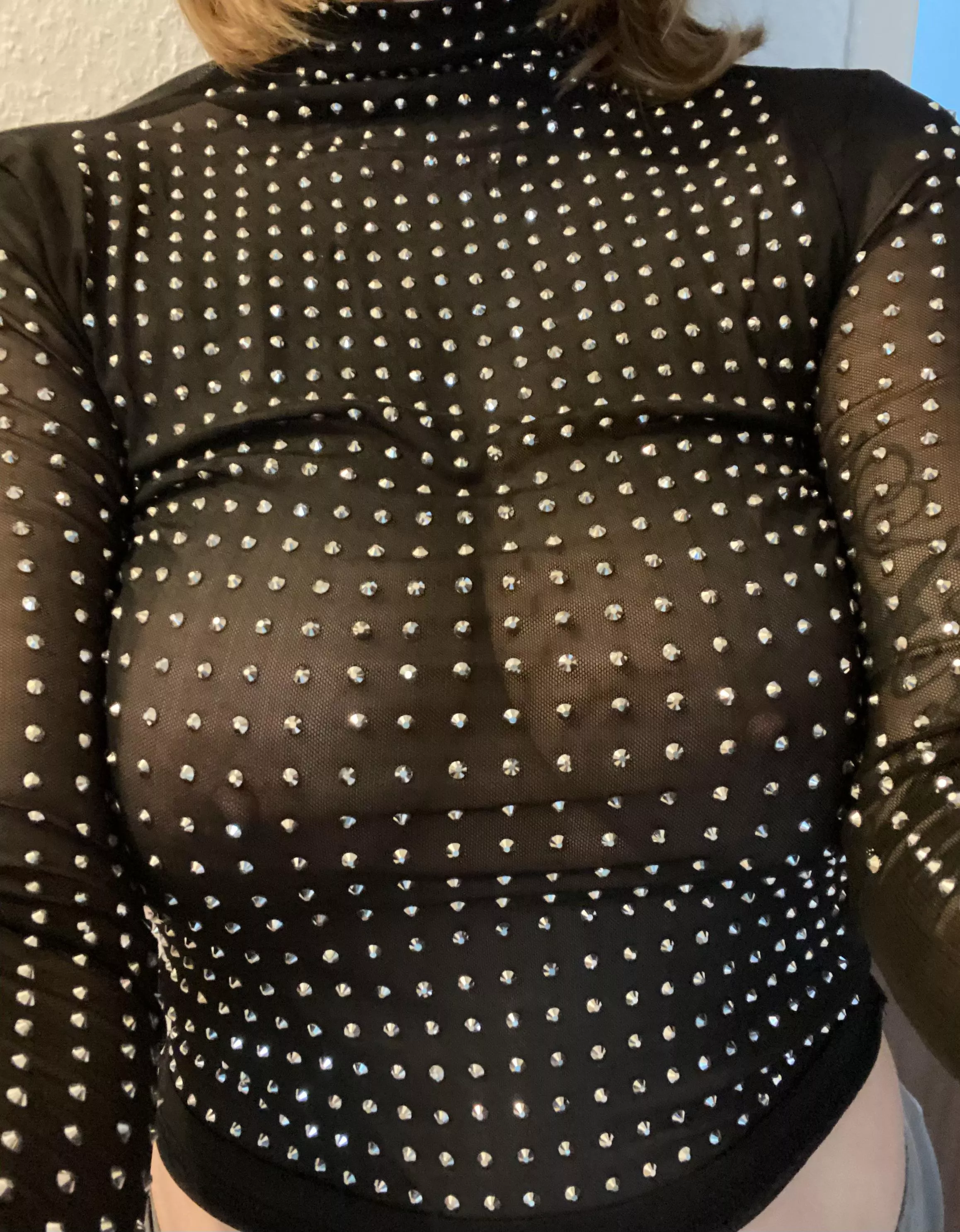 New top to drive my new girlfriend crazy posted by Opening-Bed9914