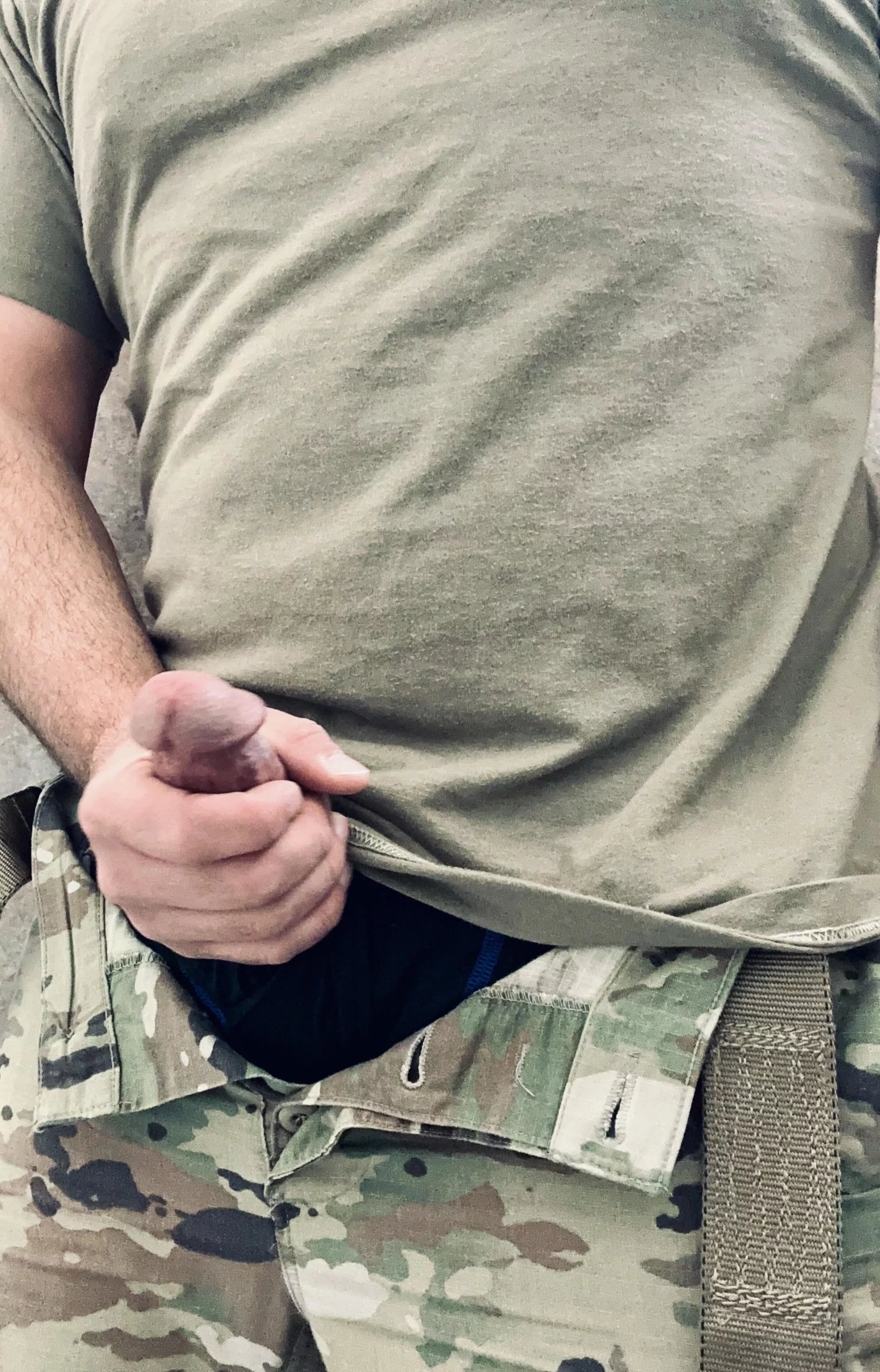 Quickie at work 😏 posted by Grouchy_Avocado_841