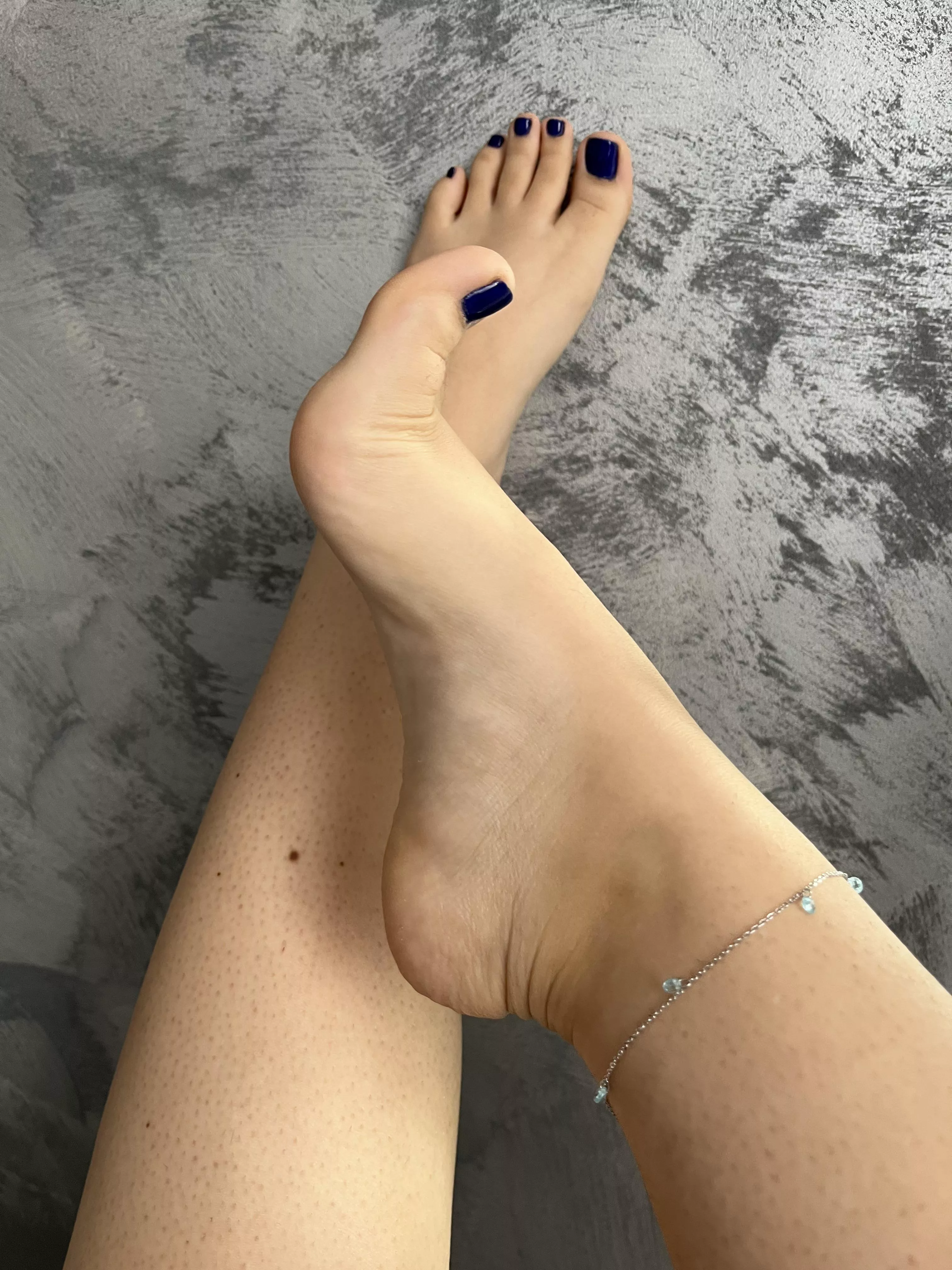 Should I cheat on my bf with a horny reddit guy obsessed with my feet ? posted by excitedteengirl