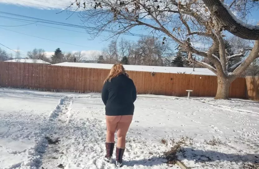 Stay warm out there everybody posted by Thatnudistcouple