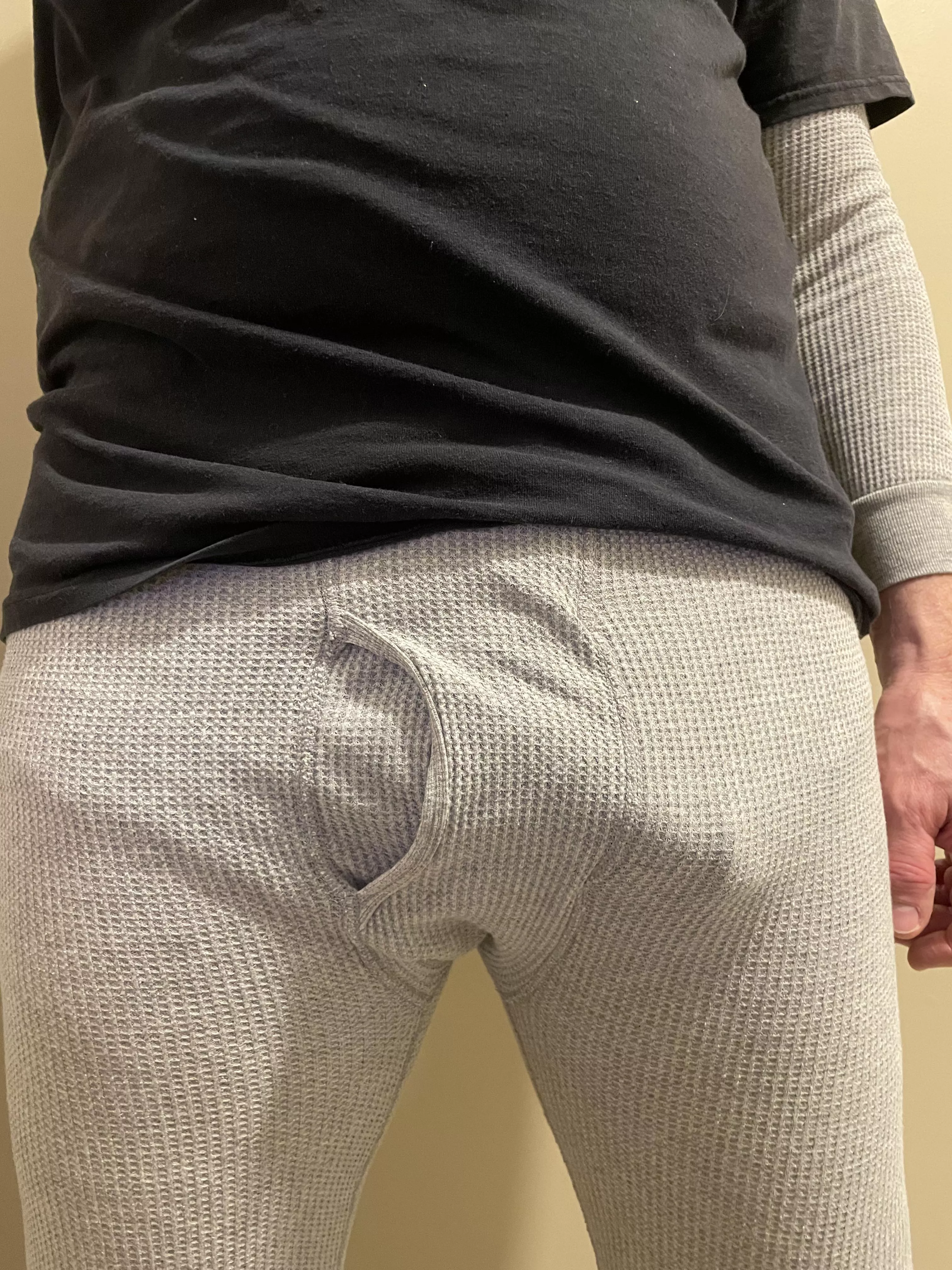 Staying Warm…(50) posted by Red_Tommy