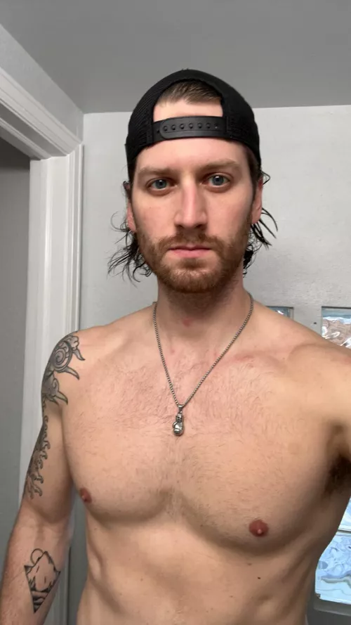 Tall, tatted, bearded. 😊 by Ok-Outside-6451