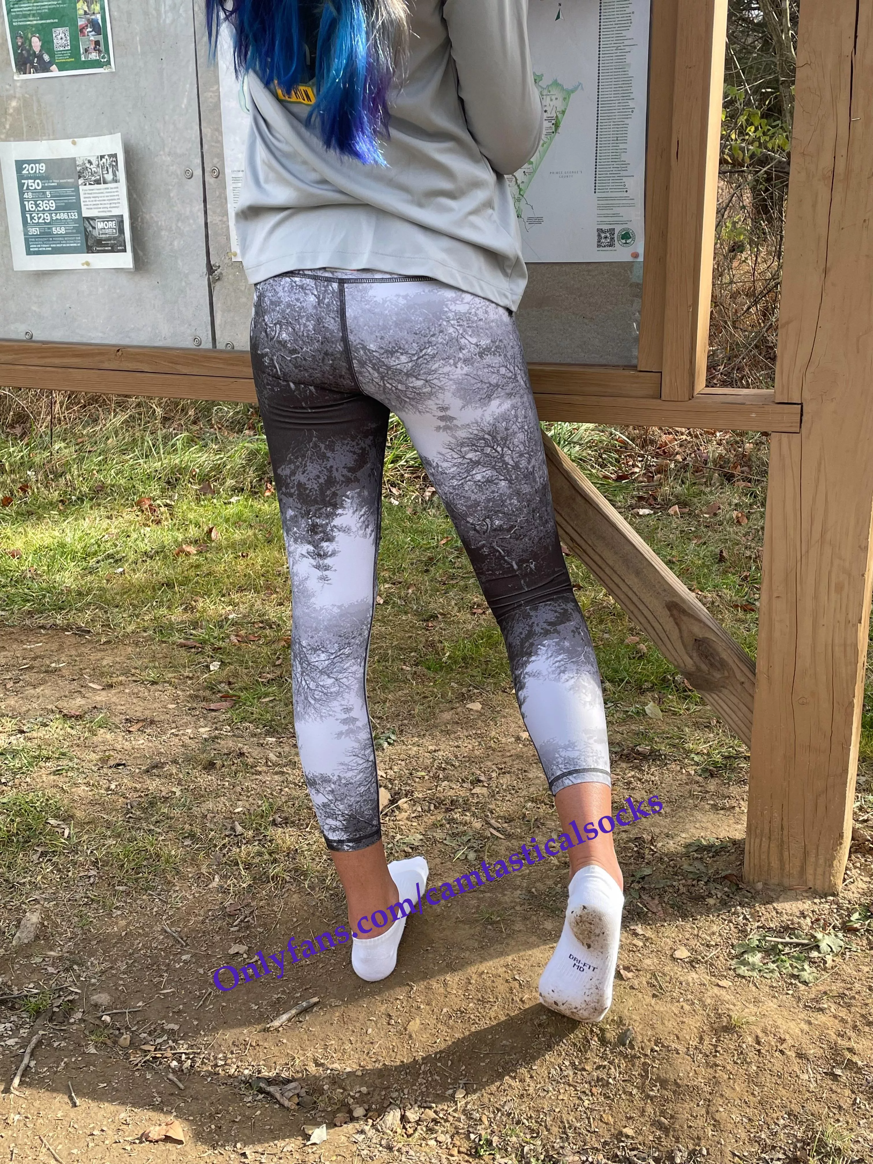 Throwback to warmer days 💜☀️🌳 posted by camtasticalsocks