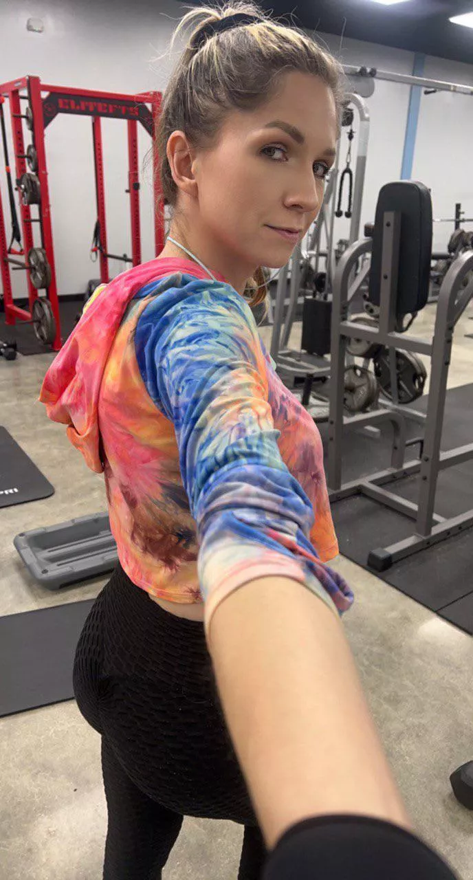 Today is leg day posted by Ms_AllyMari