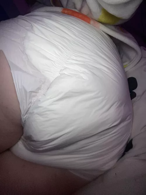 totally havent wet this diaper yet 👀 by sunflower-bab