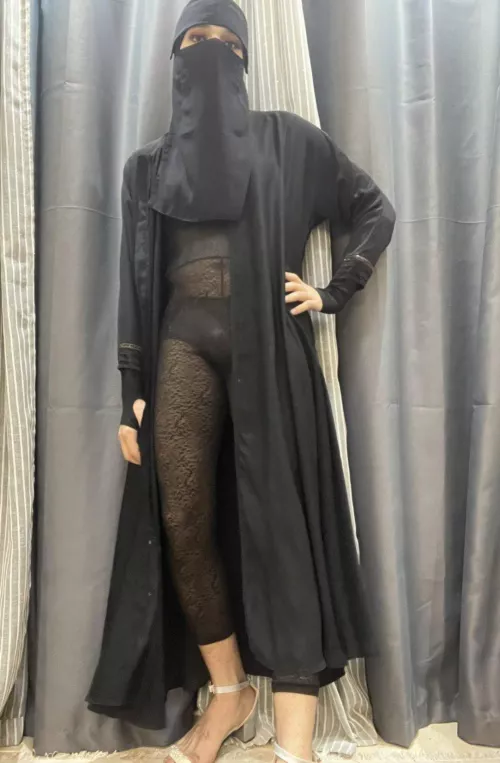 U enter my room and find me like rhis wyd ? by Cultural-Alps-662