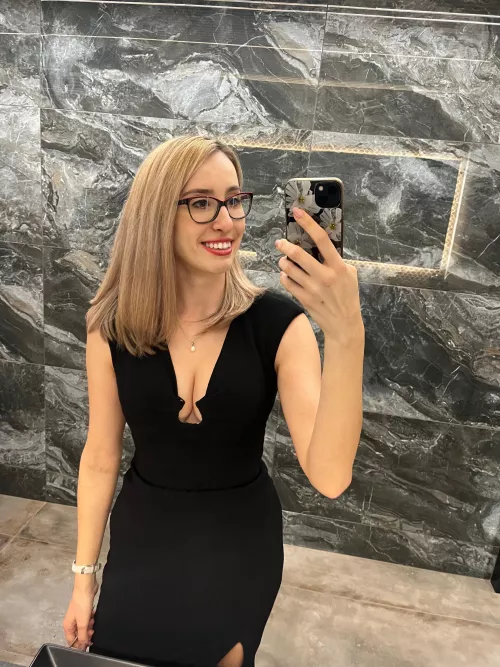 What makes you laugh? :) by Sexcoach_Katherine