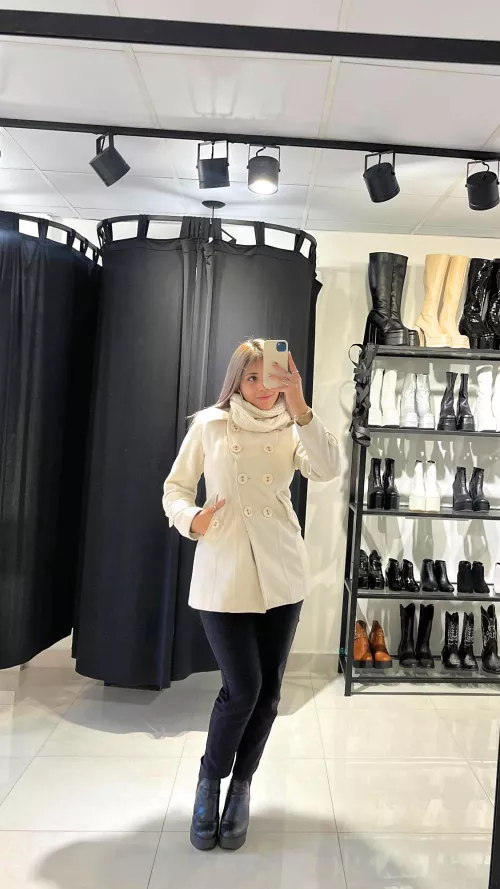 Winter girl, do you like it? by Blonde_Malena